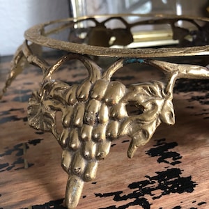 Vintage Brass Grape Motif Stand Riser Grape and Leaf Footed Hollywood Regency Grape VinesPlant StandBowl StandPlate Stand