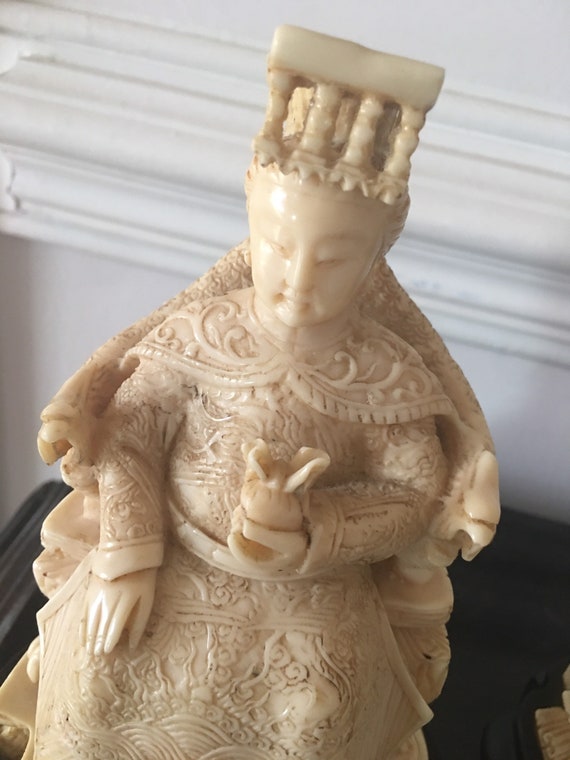 Set of Two Chinese Ivory Colored King and Queen Statues with Stands - Imperial Figures, Emperor, Empress, Nobility,  Vintage