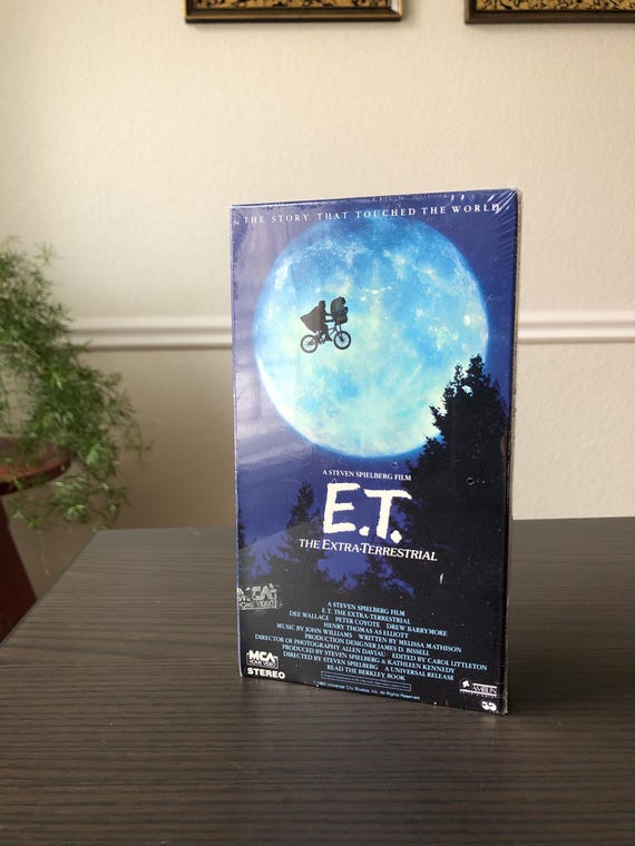 ET VHS New in Wrapper 1982 Universal City Studios Inc. Unopened Collectible Retro 1980s Eighties Classic Movie