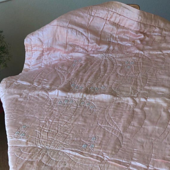 Handmade Satin Pink Baby Bed Topper 1940's Children's Puffy Blanket Vintage Baby Blanket/Quilt MidCentury Florence WoodsTaylor