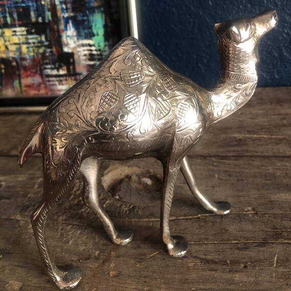 Vintage Pair of Silver Plated Camel Figurines Etched Floral Design on both Camels Hollow Made In Asia Metal FigurineHandmade