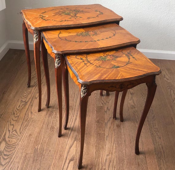 French Side Table Set of 3 Side Table Living Room Wood Tables Nesting Regency Carved Tables Floral Inlay Table Satinwood Brass Ormolu Mount