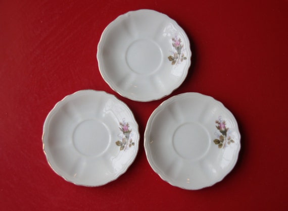 Floral Saucers, Vintage, Set of Three, Rose, Floral, Scalloped, Serving Dish, Decor, Kitchenware, Collectible (WTH 0383)