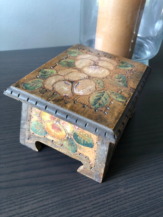 Antique Pyrography Keepsake Box Made in Norway Bu… - image 4