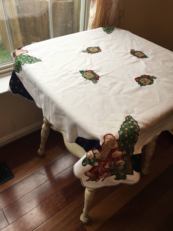 Christmas Applique Tablecloth, Classic Santa Table Cloth, Side Table Tablecloth, Table Cover, Vintage Linen, Christmas Table Topper