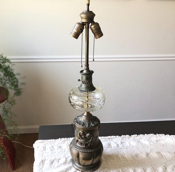 Glass Lamp Brass Midcentury Lamp 1950s Fifties Bronze Color Glass Elegant Lamp Angel Putti Lamp Two Bulb Lamp Two Socket Vintage MCM Lamp