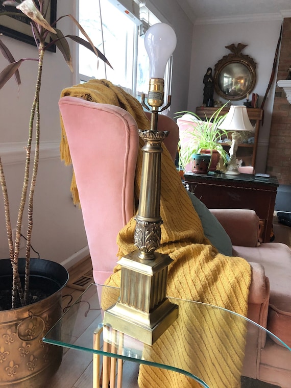 Vintage Solid Brass Corinthian Column Lamp - Brass Capital and Accents, Neoclassical, Gilt, Maybe Frederick Cooper, Elegant