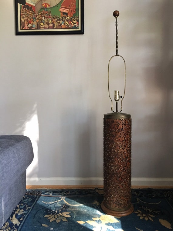 Antique All Over Floral Pattern Wallpaper Roller Lamp, Antique