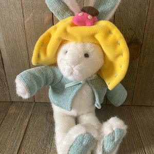 Vintage Mary Meyer Plush White Rabbit Bunny 1999  Stuffed Animal