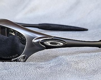 Vintage Splice Gun Metal/Black frame, Black Lense Sunglasses Y2K Made USA