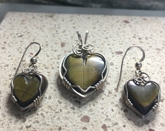 Green Gold Tigers Eye Heart Pendant & Matching Earrings Set with sterling silver wire wrap design