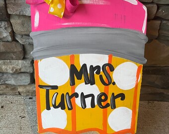 Personalized Teacher Door Hanger – Custom Classroom Door Sign – Teacher Name Sign – Back to School Decor – Teacher Appreciation Gift