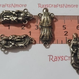 4 pcs - Madonna and Child Centerpiece Rosary  Link, Rosary Center - 27x12mm  5mm Thickness Antique Bronze Lead Free Pewter. SLR0908