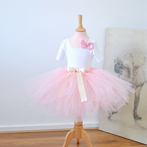 Girls pink tutu skirt, flower girl dress, champagne blush tutu, mauve girls tutu skirt, flower girl tutu skirt, baby girl tutu, big bow tutu