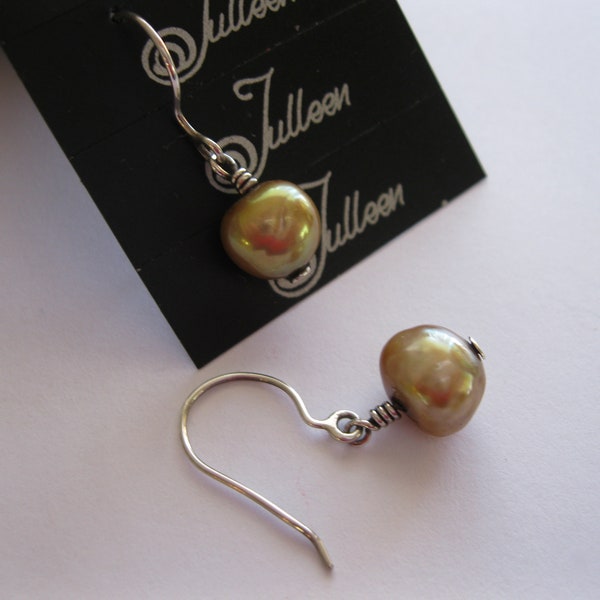 Golden 9 mm Baroque Pearl Sterling Silver Drop Earring With Hook by Julleen Jewels on Etsy.  SKU E007.10