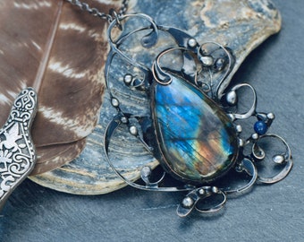 Labradorite pendant necklace elvish jewellery elves elven style jewelry Tiffany metalwork jewelry fantasy  art necklace gift for her