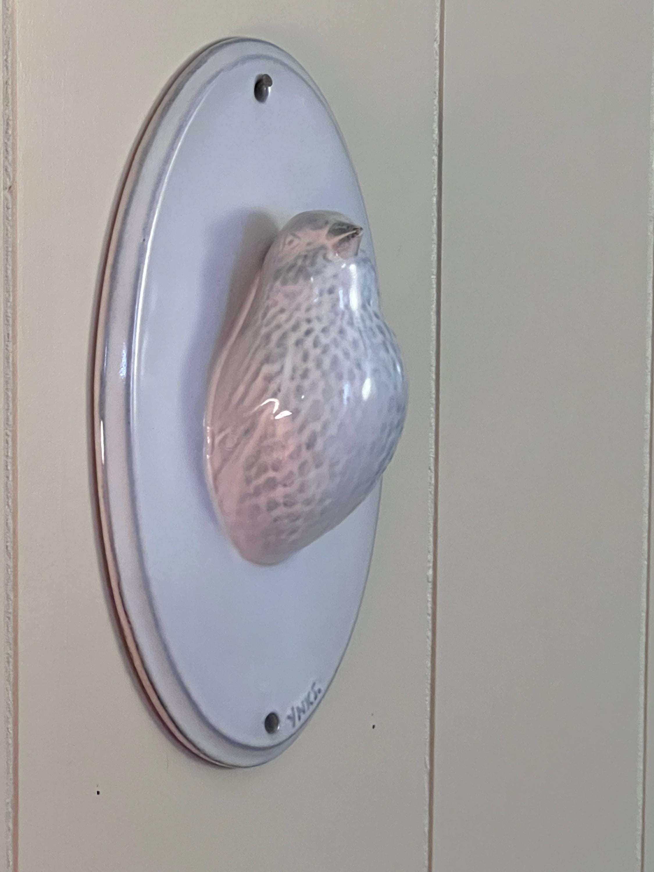 陶器オブジェ 鳥 壁飾り 陶器 スウェーデン陶器の鳥の壁掛け 小物入れ