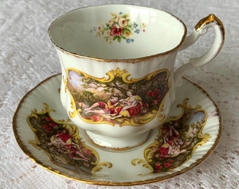 Paragon Chippendale B Fine Bone China Tea Cup & Saucer Set - Made in England
