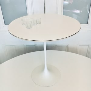 Eero Saarinen Tulip Side / End Table 1960s Knoll Mid Century Modern mcm eames era