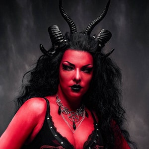 Colar Presente de Lilith