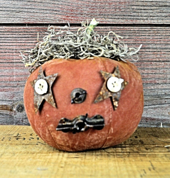 Prim One-of-a-kind Mini Burnt Orange Jack-O-Lantern