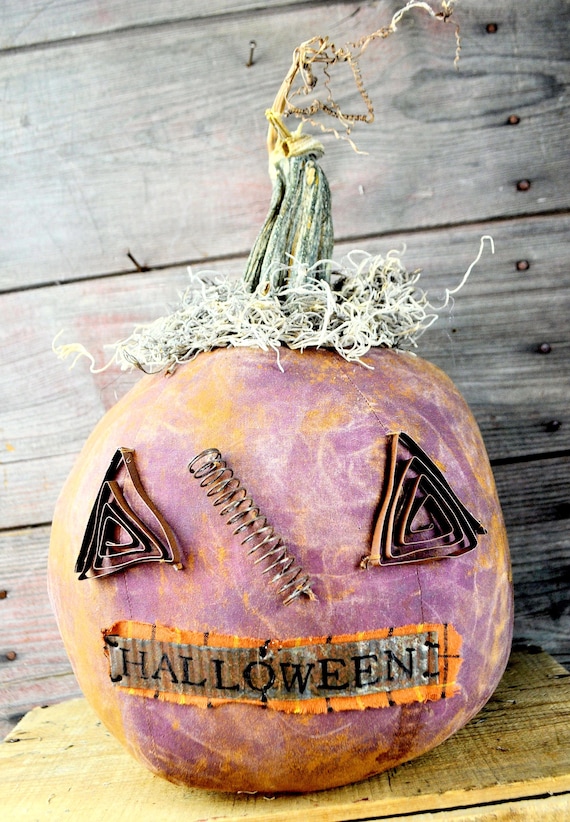 Prim One-of-a-kind Purple Jack-O-Lantern