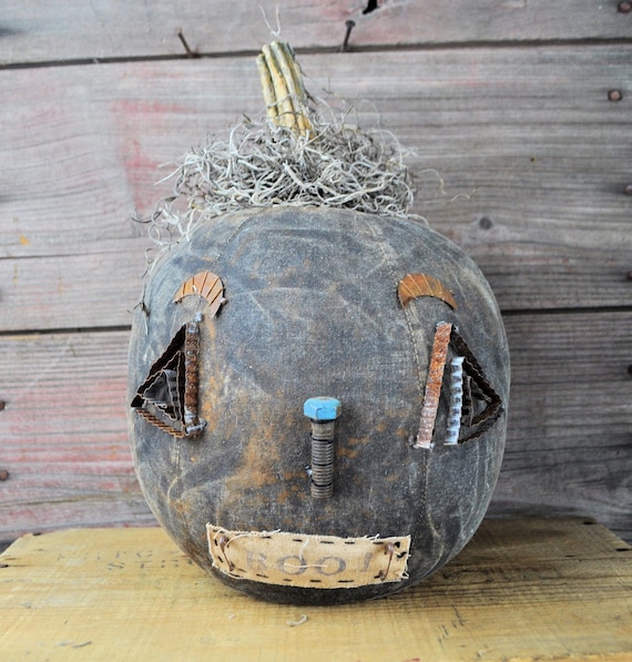 Prim One-of-a-kind Black Jack-O-Lantern