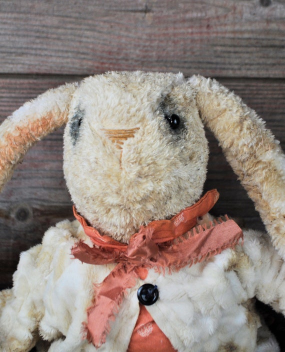 Primitive Addie -White Bunny with Birdhouse & Bird