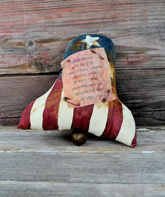 Prim Patriotic Bell with Pledge of Allegiance