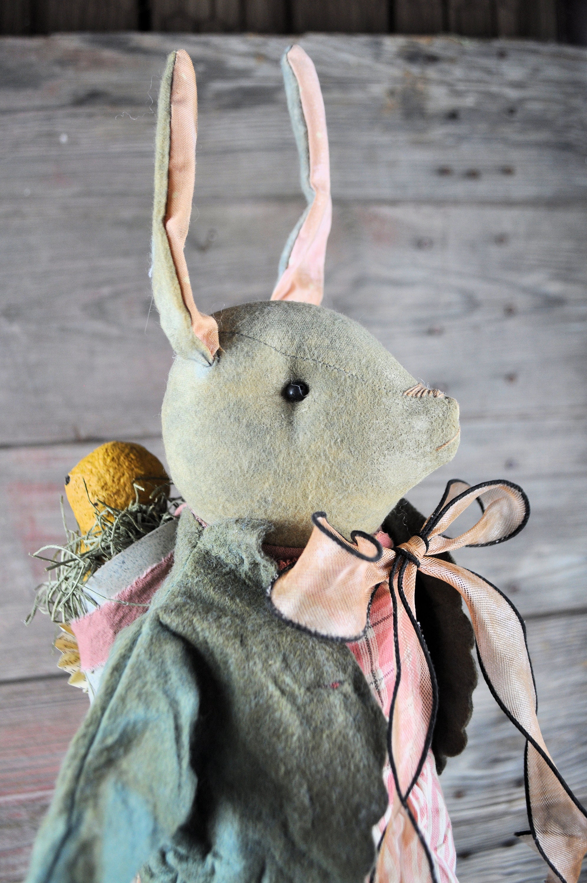 Primitive Easter Bunny Doll, Primitive Handmade Easter Decor, Handmade –  NorwoodPrimitives