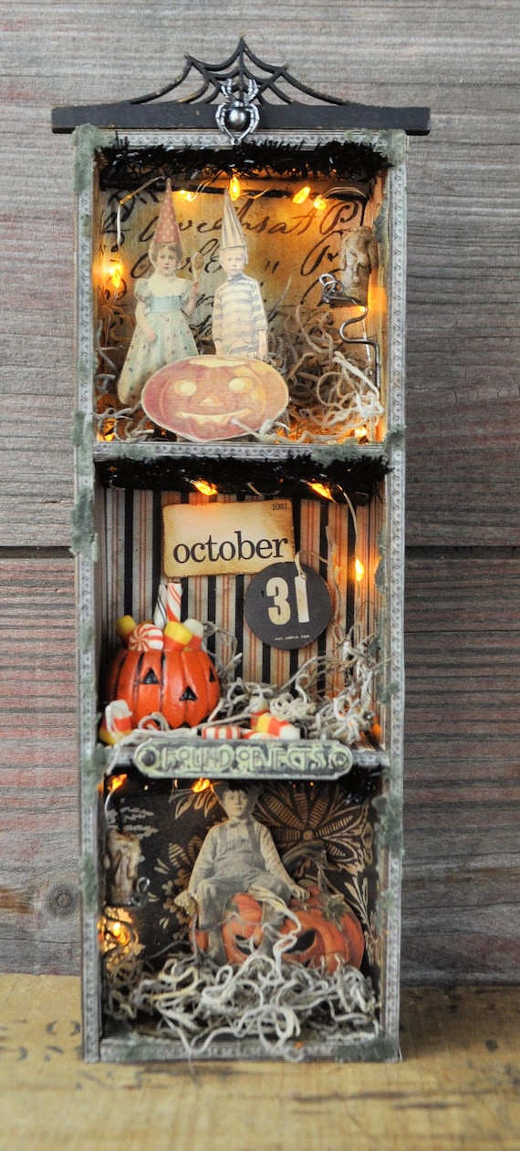NEW! Small OOAK Primitive Lighted Halloween Vignette Box