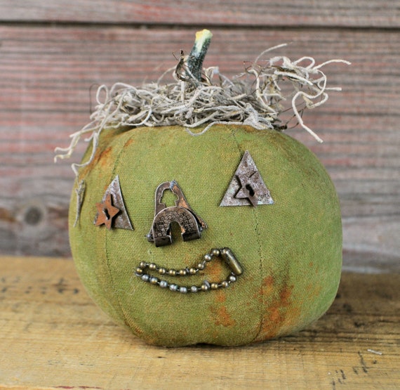 Prim One-of-a-kind Mini Olive Green Jack-O-Lantern