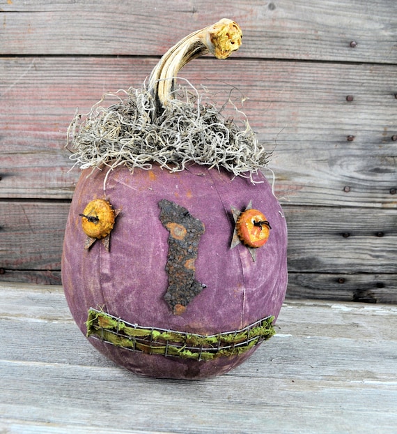 Prim One-of-a-kind Purple Jack-O-Lantern