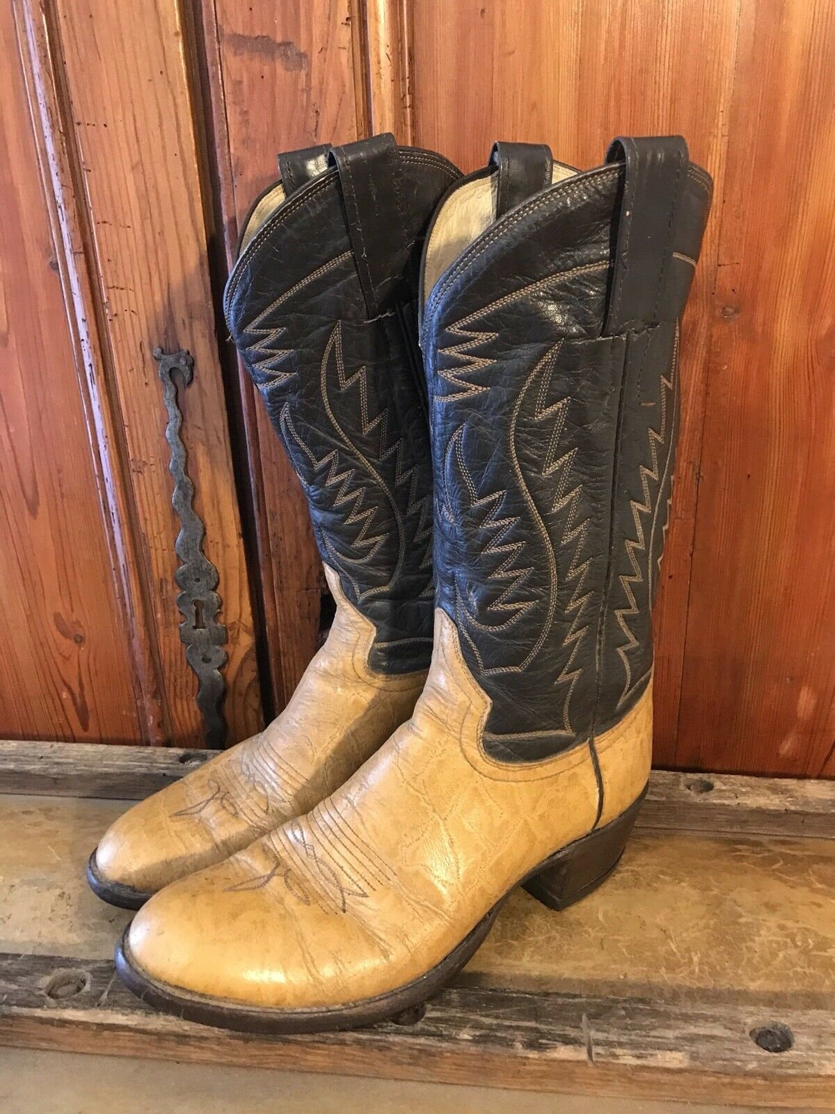 adams custom boots
