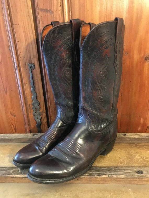 lucchese black cherry