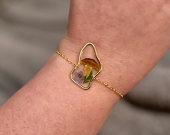 Handmade Resin Floral Bracelet, Real Mushroom, Dried flower gift, Gift for her