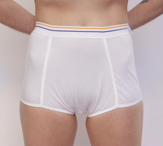 period friendly boxer briefs