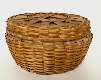 Sewing Basket, Vintage Storage Basket with Lid