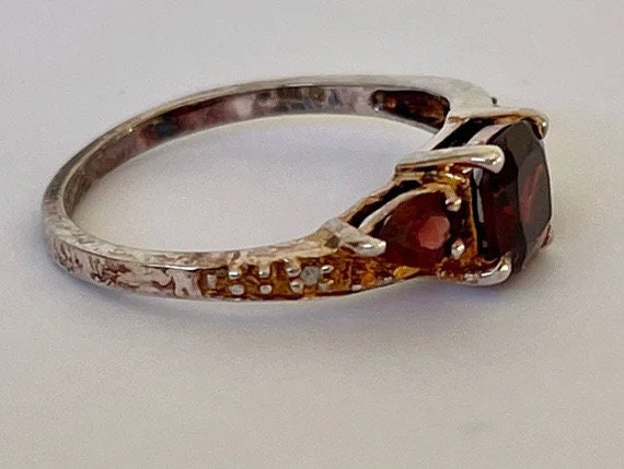 Garnet Ring, Vintage Sterling Ring, Size 5 1/2 - image 2