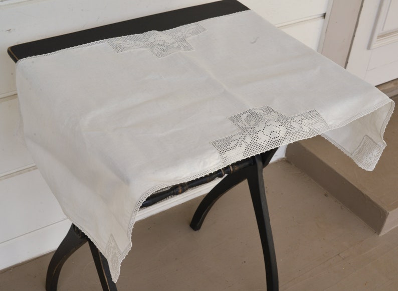 Antique Linen Runner Table Linens Handmade Runner White Table Runner Filet Crochet Runner Roses 40 by 18