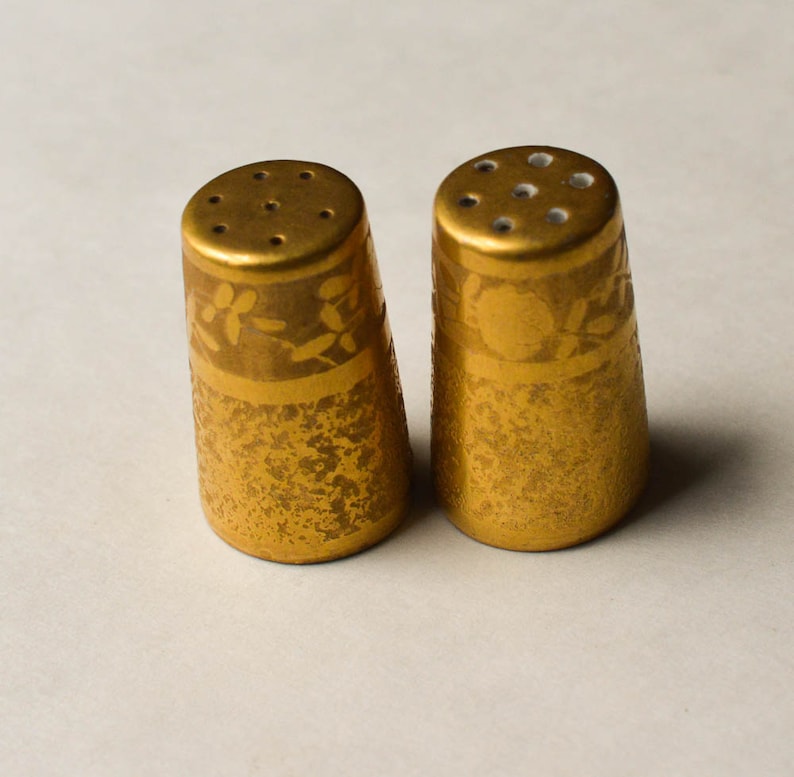 Gold Salt And Pepper Shakers Vintage Gold Encrusted Shakers Etsy