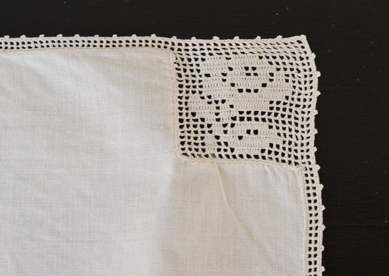 Antique Linen Runner Table Linens Handmade Runner White Table Runner Filet Crochet Runner Roses 40 by 18