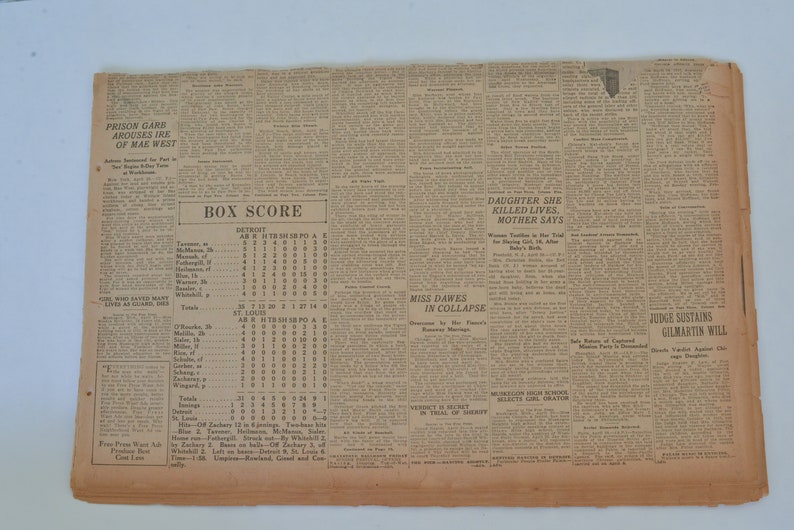 1927 Newspaper, The Detroit Free Press, Authentic Antique Paper, April 21, 1927 image 4