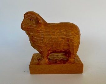 Sheep Carving, Vintage Wood Carving, Kauri Wood, New Zealand, Lamb Figurine