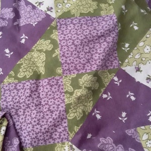 Purple Floral Quilt Print Cotton Fabric, Fabric Piece, Quilting Fabric, Cotton Fabric, Fabric for Quilting