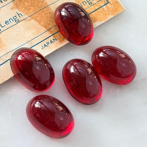 Vintage Japan Ruby Red Swirl Marble Glass Oval Cabochons 18 x 13 mm, Transparent Domed Flat Back Cabochons for Jewelry Making (3pcs)