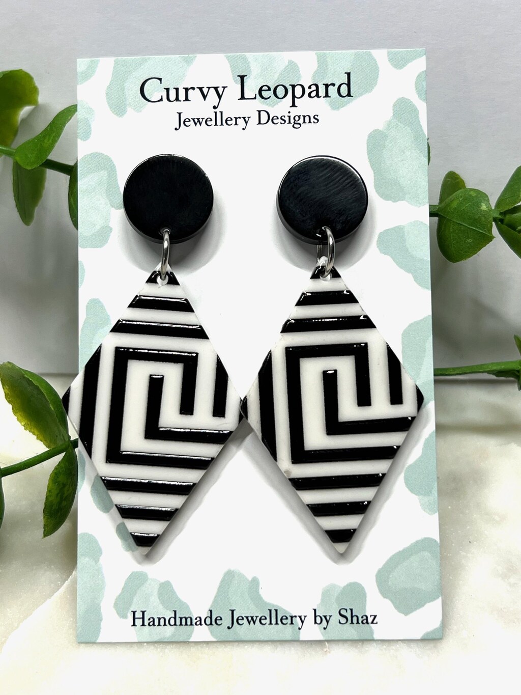 Orecchini Pendenti Geometrici Quadrati In Acrilico Bianco – Stile Retrò E Semplice Per Donna