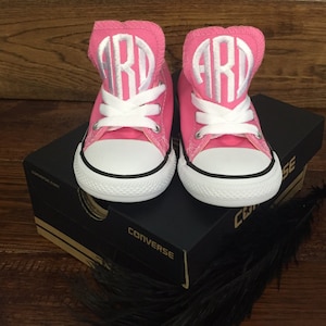 monogrammed baby converse