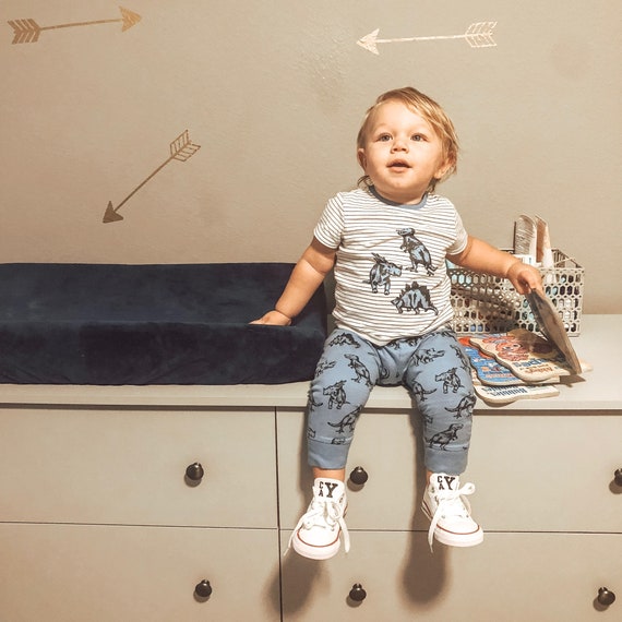 baby in converse