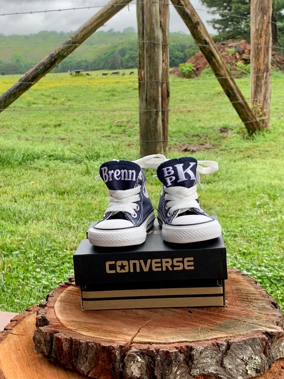 monogrammed baby converse